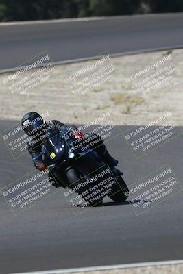 media/Sep-21-2025-TrackDaz (Sun) [[277c75b276]]/C Group/1140pm (Turn 3)/